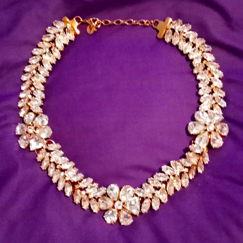Talbot's Beautiful Diamond Like Necklace that Shines Like the Real Tiffany!! T